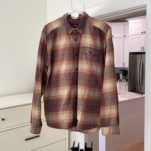 Men's Long-Sleeved Lightweight Fjord Flannel Shirt